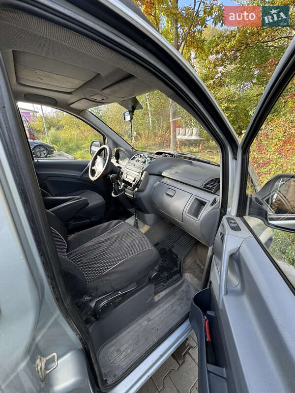 Минивэн Mercedes-Benz Vito 2004 в Львове фото 7 Минивэн Mercedes-Benz Vito 2004 в Львове