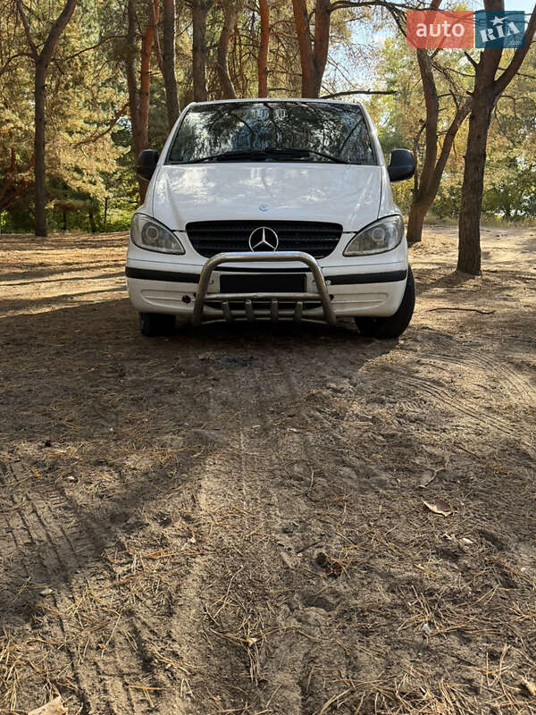 Мінівен Mercedes-Benz Vito 2004 в Дніпрі