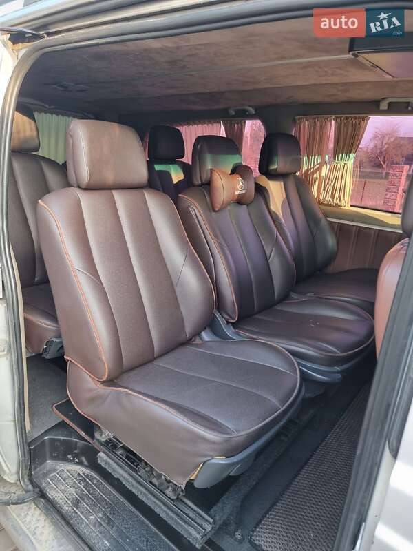 Минивэн Mercedes-Benz Vito 2006 в Рокитном