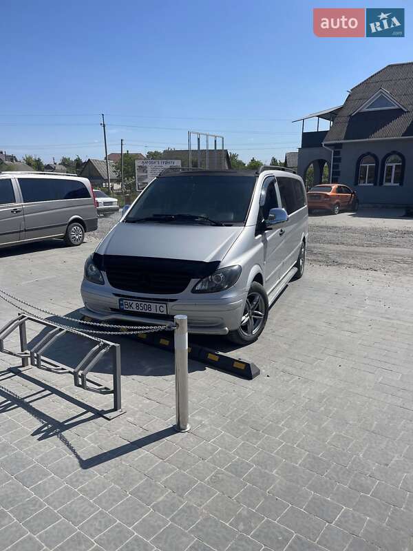 Минивэн Mercedes-Benz Vito 2006 в Рокитном