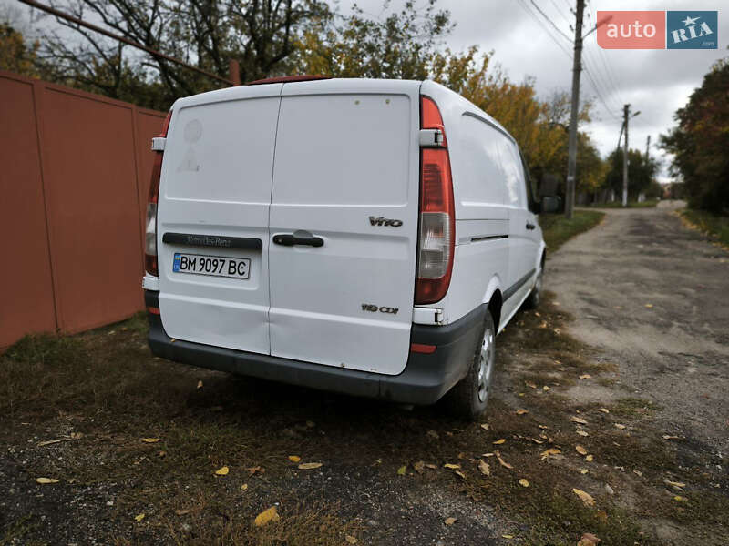 Вантажний фургон Mercedes-Benz Vito 2010 в Харкові
