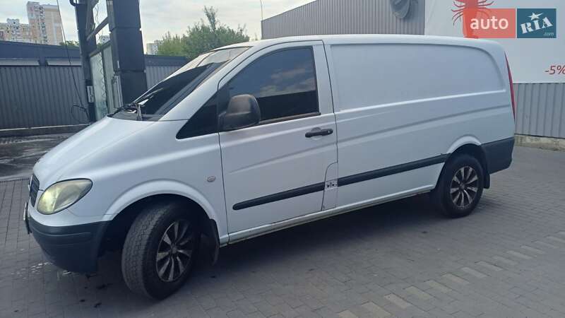 Вантажний фургон Mercedes-Benz Vito 2004 в Києві фото 10 Вантажний фургон Mercedes-Benz Vito 2004 в Києві