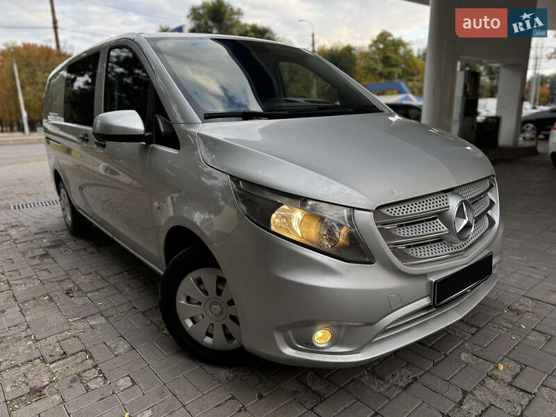 Вантажний фургон Mercedes-Benz Vito 2015 в Дніпрі