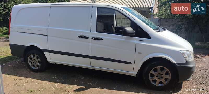 Грузовой фургон Mercedes-Benz Vito 2010 в Харькове