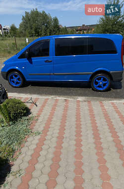 Вантажопасажирський фургон Mercedes-Benz Vito 2003 в Києві
