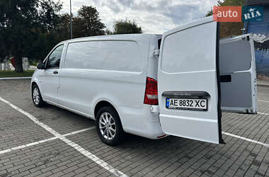 Вантажний фургон Mercedes-Benz Vito 2018 в 