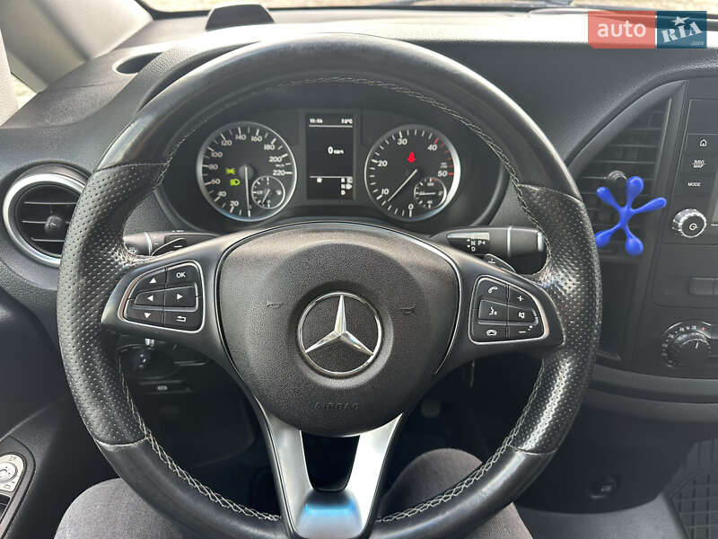 Вантажний фургон Mercedes-Benz Vito 2018 в Луцьку