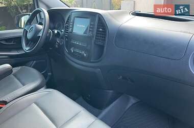 Мінівен Mercedes-Benz Vito 2021 в 