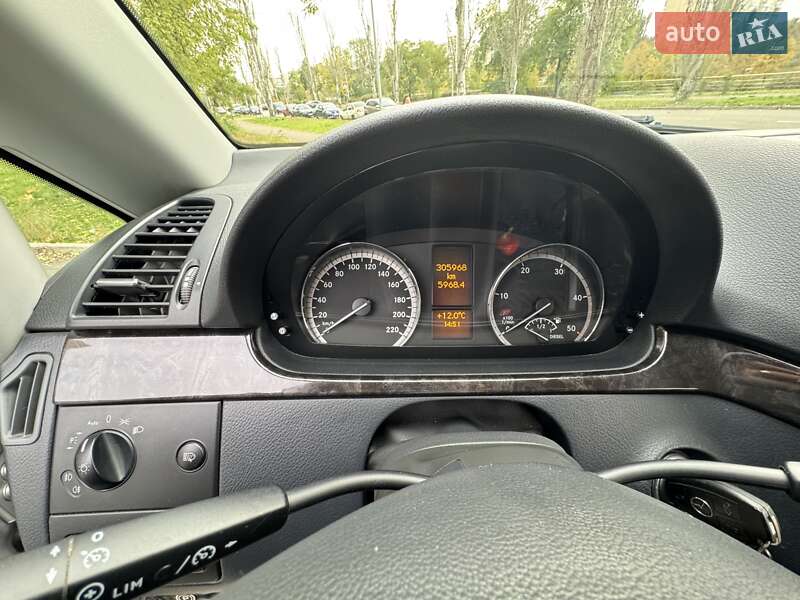 Мінівен Mercedes-Benz Vito 2014 в Києві