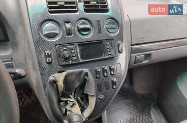Минивэн Mercedes-Benz Vito 2003 в  фото 10 Минивэн Mercedes-Benz Vito 2003 в