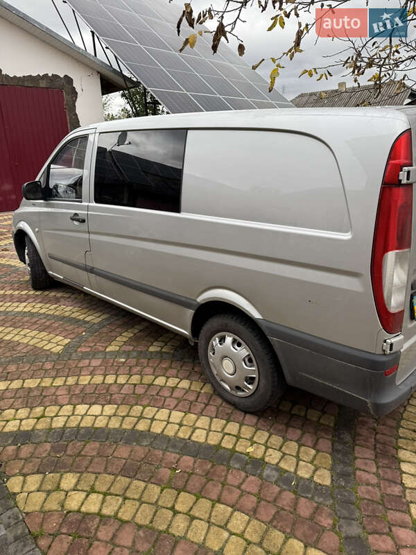Грузопассажирский фургон Mercedes-Benz Vito 2011 в Калуше