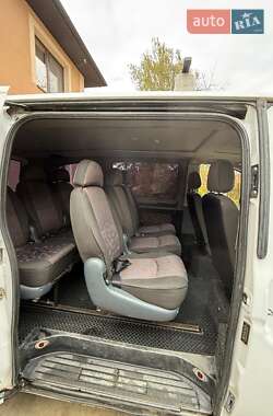 Мінівен Mercedes-Benz Vito 2004 в 
