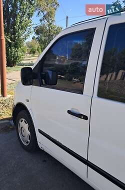 Минивэн Mercedes-Benz Vito 2002 в  фото 7 Минивэн Mercedes-Benz Vito 2002 в