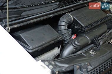 Минивэн Mercedes-Benz Vito 2005 в  фото 14 Минивэн Mercedes-Benz Vito 2005 в