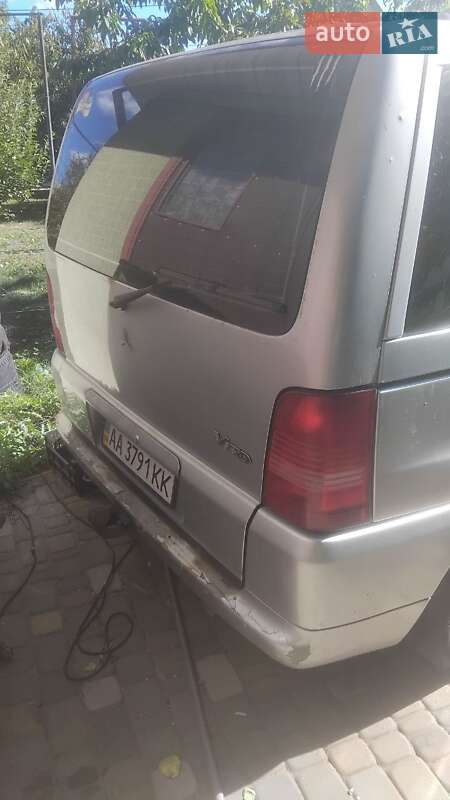 Минивэн Mercedes-Benz Vito 1999 в Киеве
