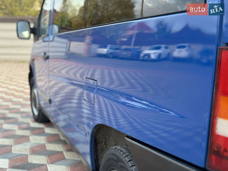 Мінівен Mercedes-Benz Vito 1998 в Чернівцях