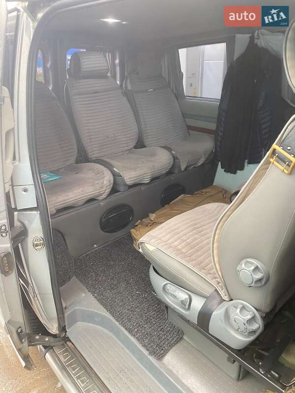 Минивэн Mercedes-Benz Vito 2005 в Киеве