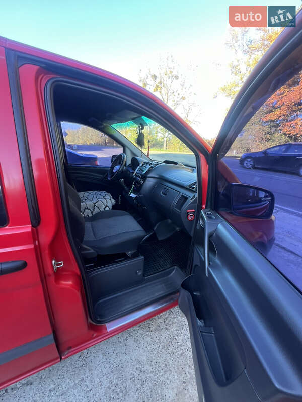 Інші вантажівки Mercedes-Benz Vito 2012 в Виноградові