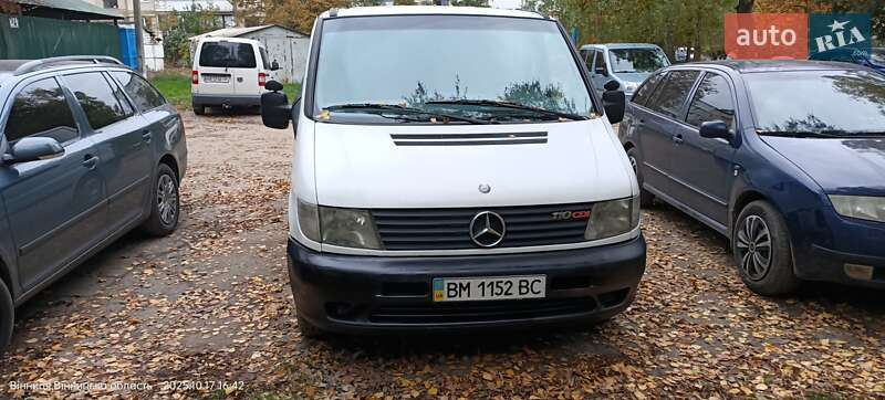 Вантажопасажирський фургон Mercedes-Benz Vito 2001 в Вінниці