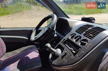 Грузовой фургон Mercedes-Benz Vito 1998 в 