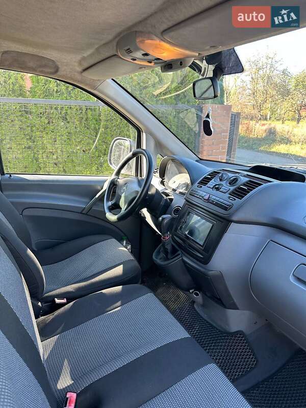 Минивэн Mercedes-Benz Vito 2006 в Калуше фото 30 Минивэн Mercedes-Benz Vito 2006 в Калуше