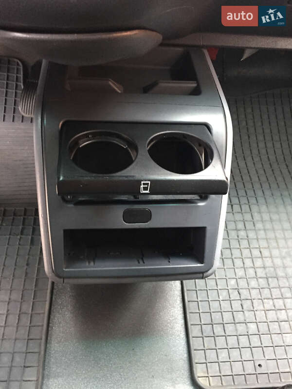 Минивэн Mercedes-Benz Vito 2002 в Черновцах фото 17 Минивэн Mercedes-Benz Vito 2002 в Черновцах