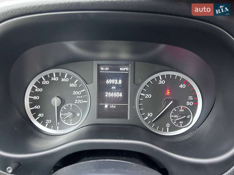 Минивэн Mercedes-Benz Vito 2018 в Киеве фото 22 Минивэн Mercedes-Benz Vito 2018 в Киеве