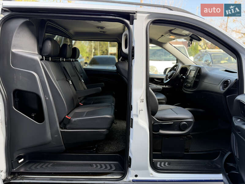 Минивэн Mercedes-Benz Vito 2016 в Черновцах