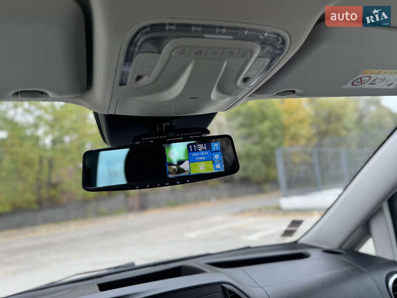 Минивэн Mercedes-Benz Vito 2015 в Киеве фото 17 Минивэн Mercedes-Benz Vito 2015 в Киеве