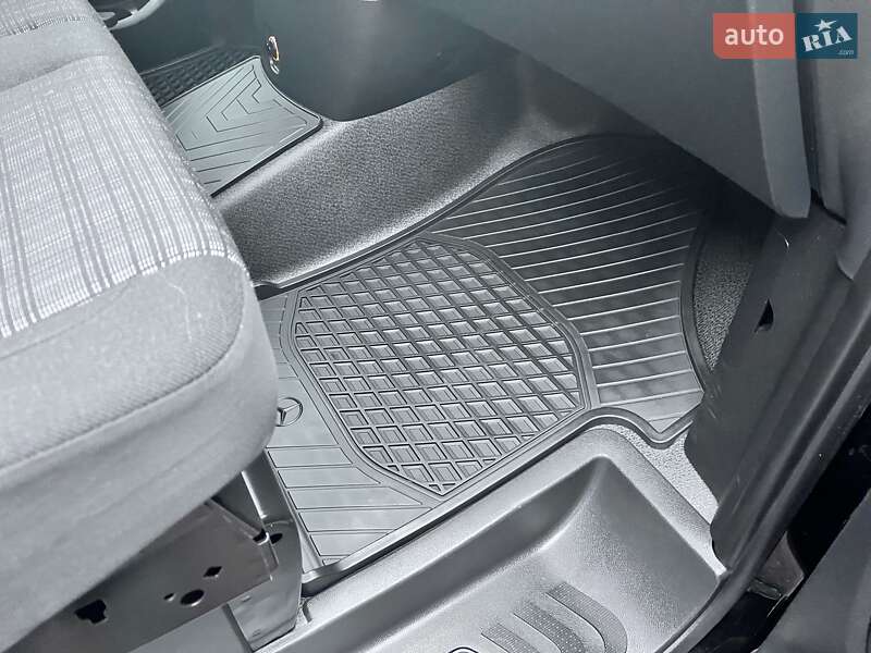 Мінівен Mercedes-Benz Vito 2019 в Івано-Франківську