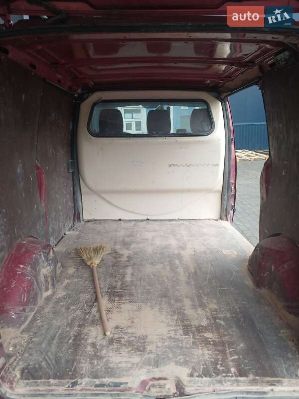 Грузовой фургон Mercedes-Benz Vito 2003 в Ивано-Франковске фото 3 Грузовой фургон Mercedes-Benz Vito 2003 в Ивано-Франковске