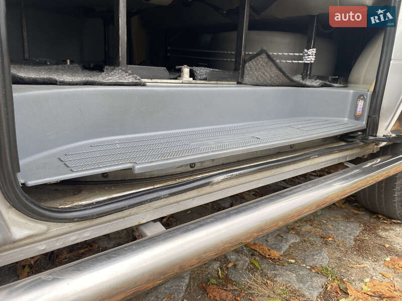 Минивэн Mercedes-Benz Vito 2006 в Корце