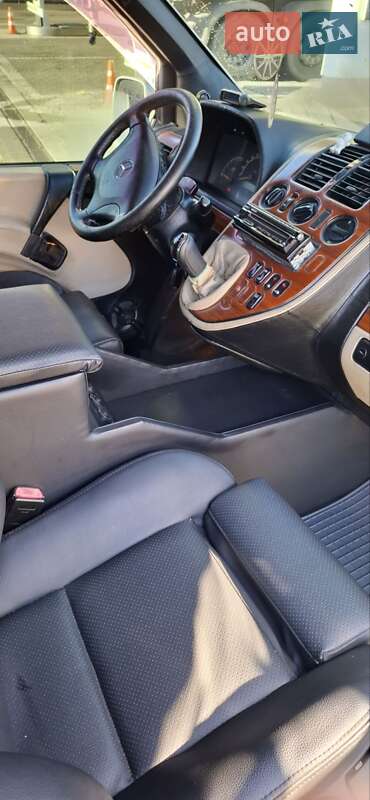 Грузопассажирский фургон Mercedes-Benz Vito 2003 в Одессе