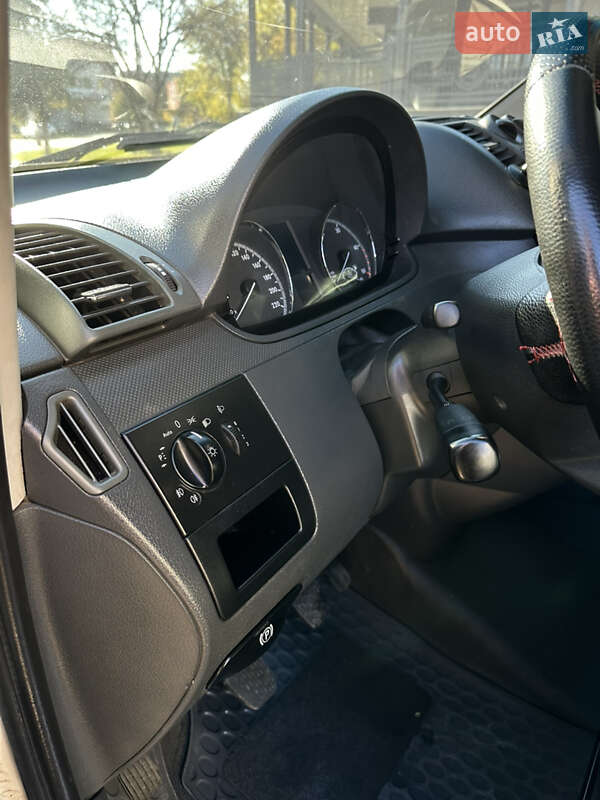Минивэн Mercedes-Benz Vito 2011 в Черновцах фото 11 Минивэн Mercedes-Benz Vito 2011 в Черновцах