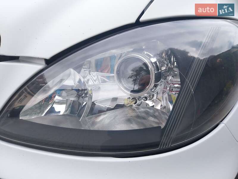 Минивэн Mercedes-Benz Vito 2005 в Киеве фото 3 Минивэн Mercedes-Benz Vito 2005 в Киеве