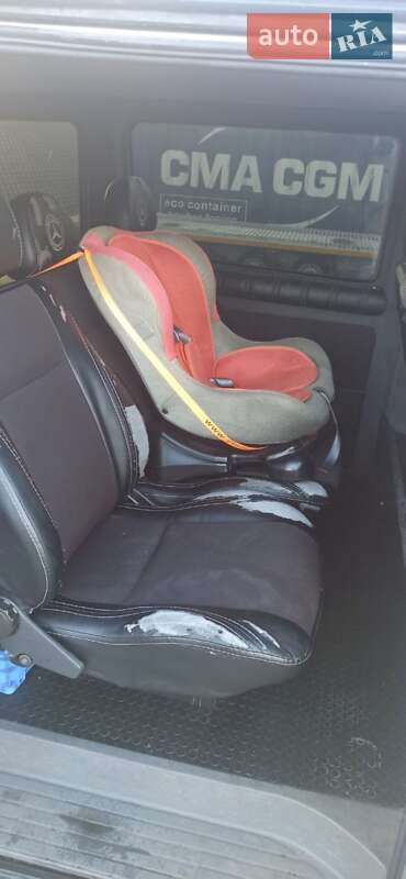 Минивэн Mercedes-Benz Vito 2005 в Киеве фото 15 Минивэн Mercedes-Benz Vito 2005 в Киеве