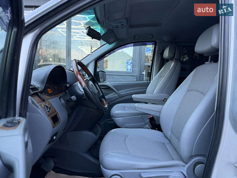 Минивэн Mercedes-Benz Vito 2006 в Черновцах