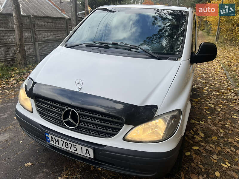 Минивэн Mercedes-Benz Vito 2006 в Житомире