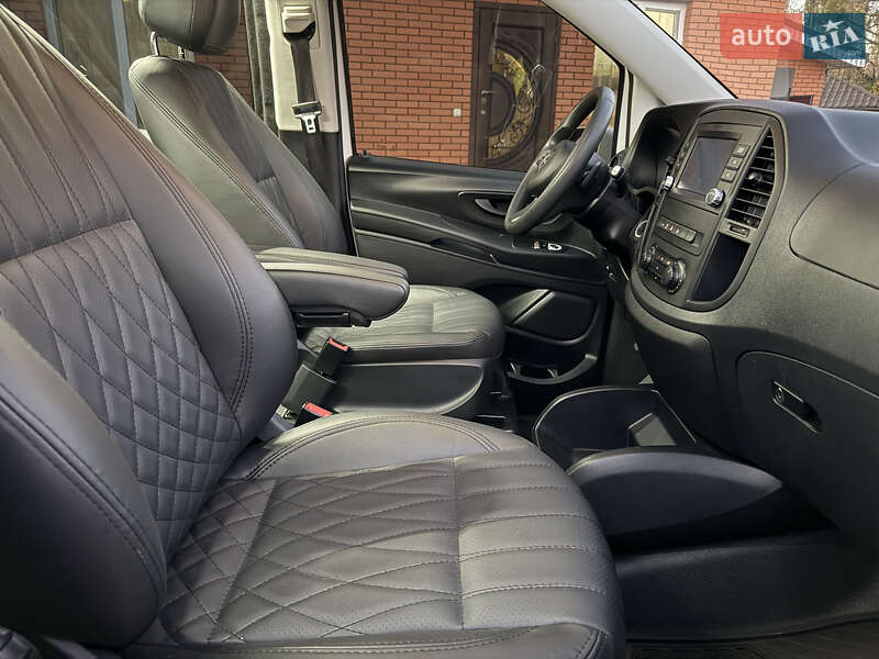 Минивэн Mercedes-Benz Vito 2020 в Житомире фото 33 Минивэн Mercedes-Benz Vito 2020 в Житомире