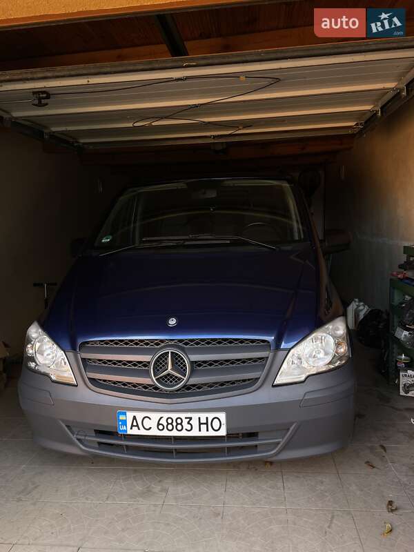 Минивэн Mercedes-Benz Vito 2012 в Луцке