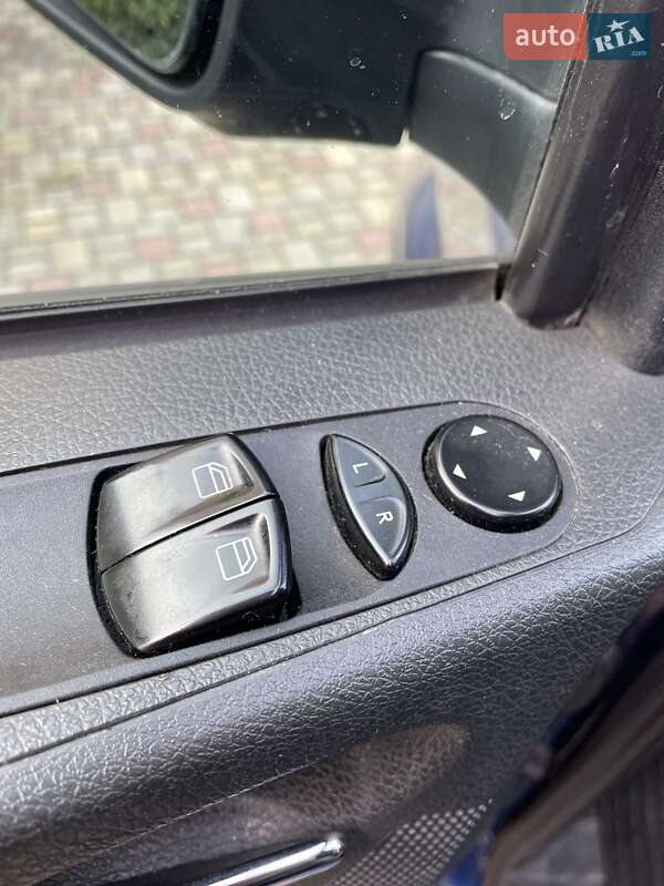 Минивэн Mercedes-Benz Vito 2012 в Луцке