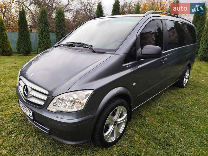 Минивэн Mercedes-Benz Vito 2011 в Кицмани