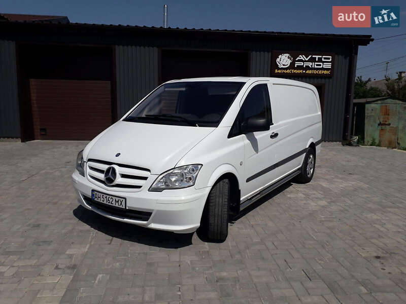 Mercedes-Benz Vito 2011