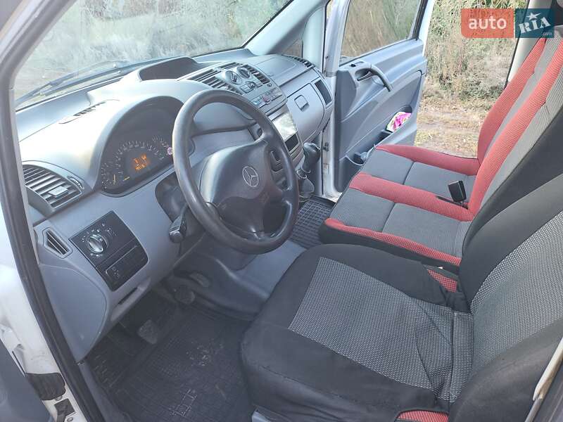 Минивэн Mercedes-Benz Vito 2004 в Харькове фото 4 Минивэн Mercedes-Benz Vito 2004 в Харькове
