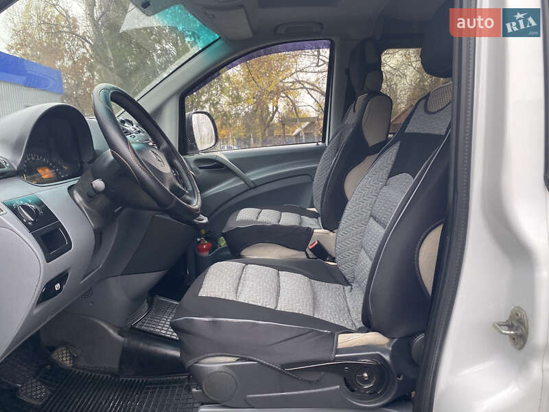 Минивэн Mercedes-Benz Vito 2006 в Николаеве