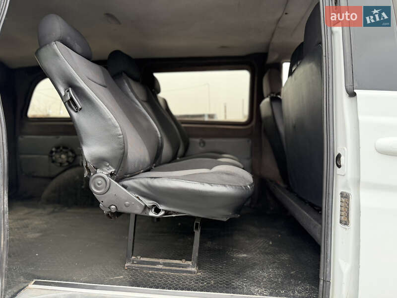 Минивэн Mercedes-Benz Vito 2004 в Ровно