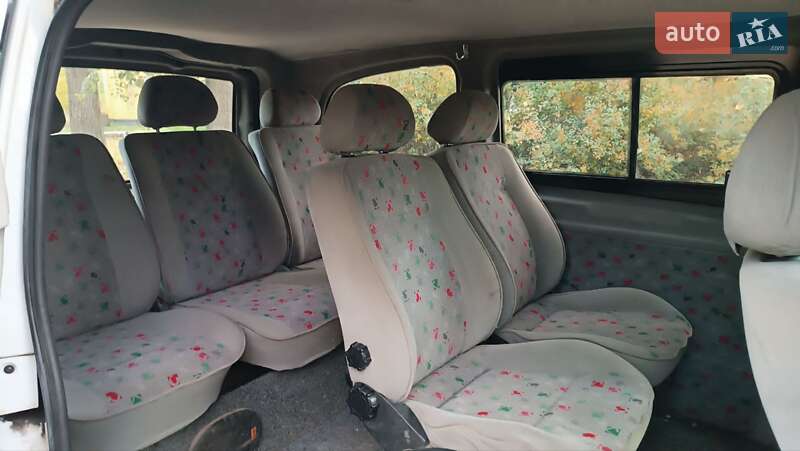 Минивэн Mercedes-Benz Vito 2005 в Кривом Роге