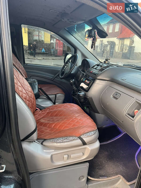 Минивэн Mercedes-Benz Vito 2006 в Звягеле фото 11 Минивэн Mercedes-Benz Vito 2006 в Звягеле