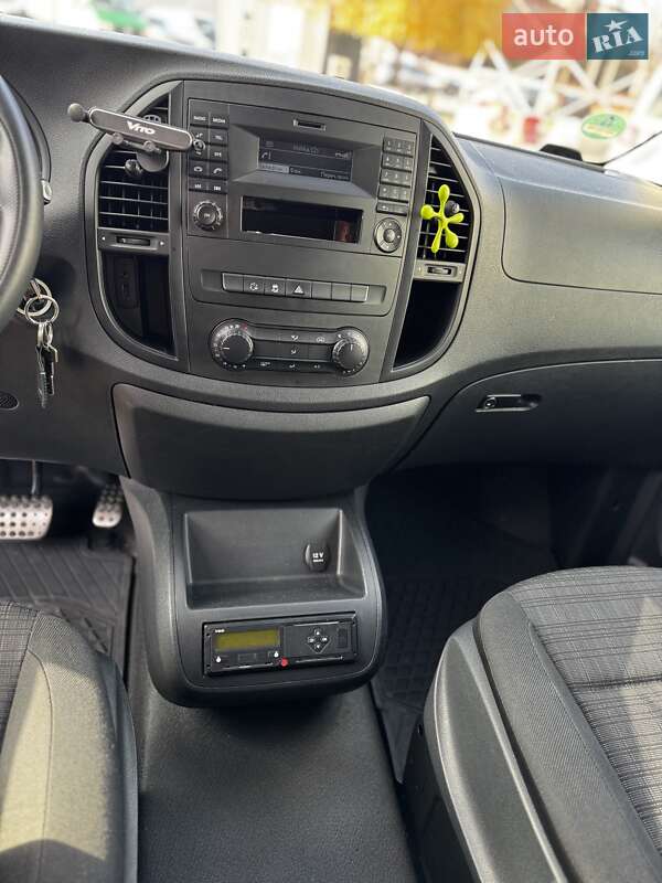 Минивэн Mercedes-Benz Vito 2017 в Черновцах фото 13 Минивэн Mercedes-Benz Vito 2017 в Черновцах