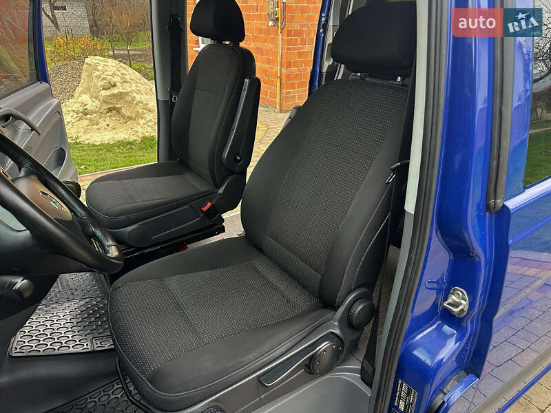 Мінівен Mercedes-Benz Vito 2005 в Самборі